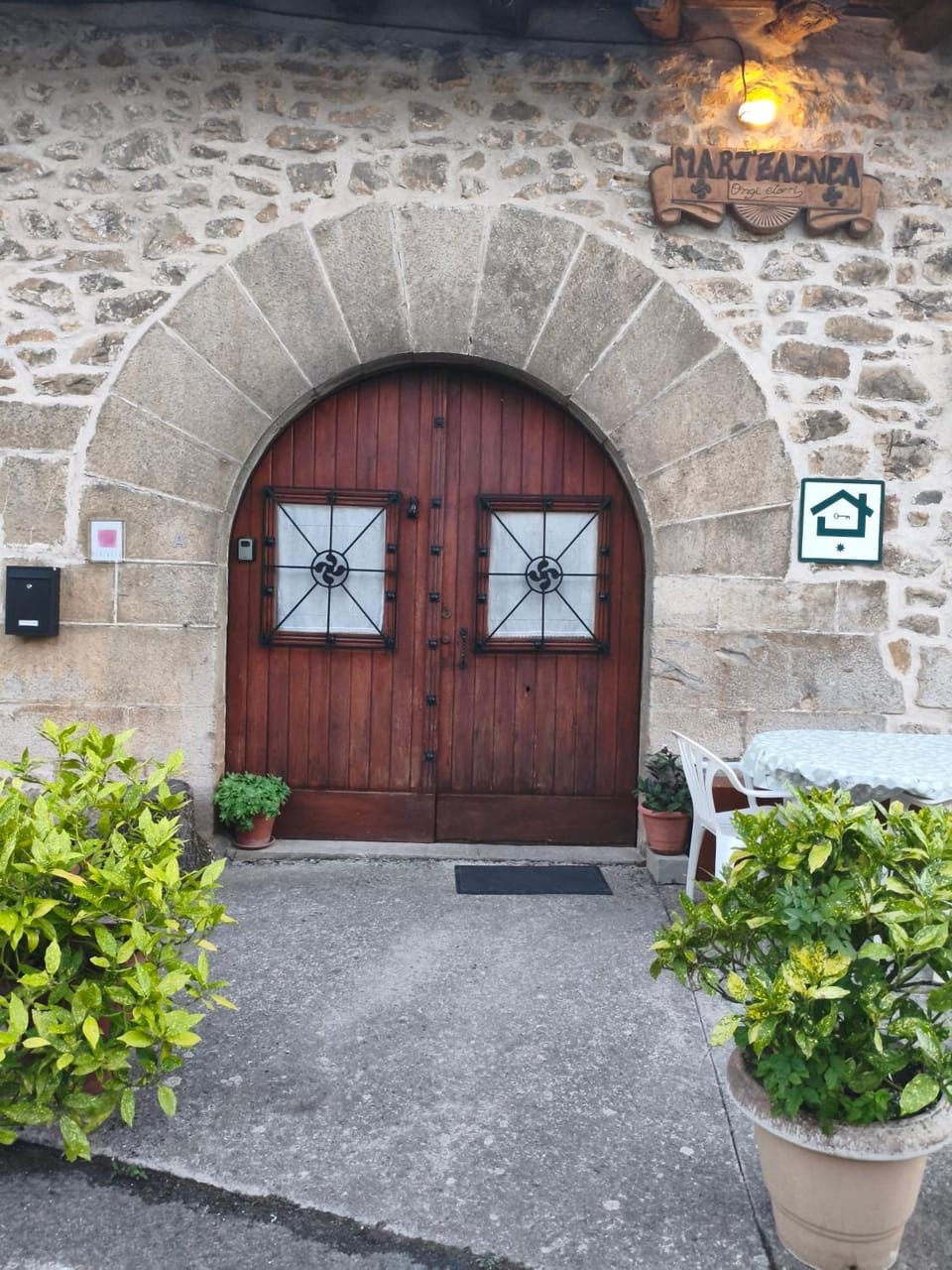 Hermoso Caserío Navarra. (Madoz) House in Navarre