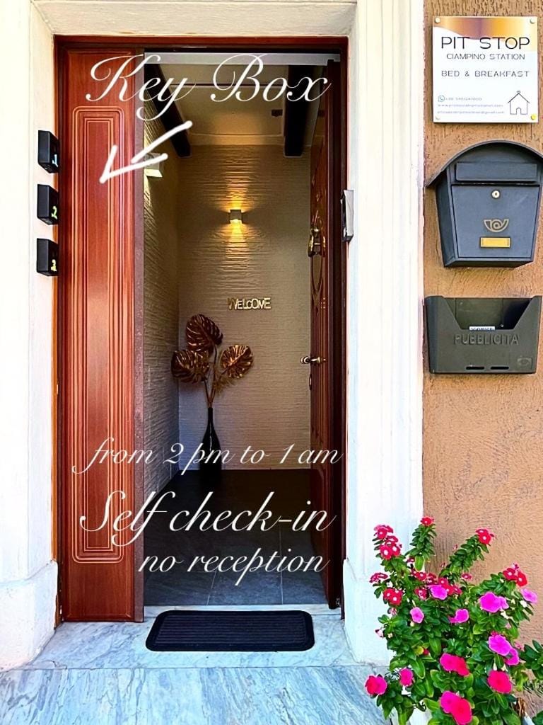 Pit stop Ciampino Station Bed and Breakfast in Rome