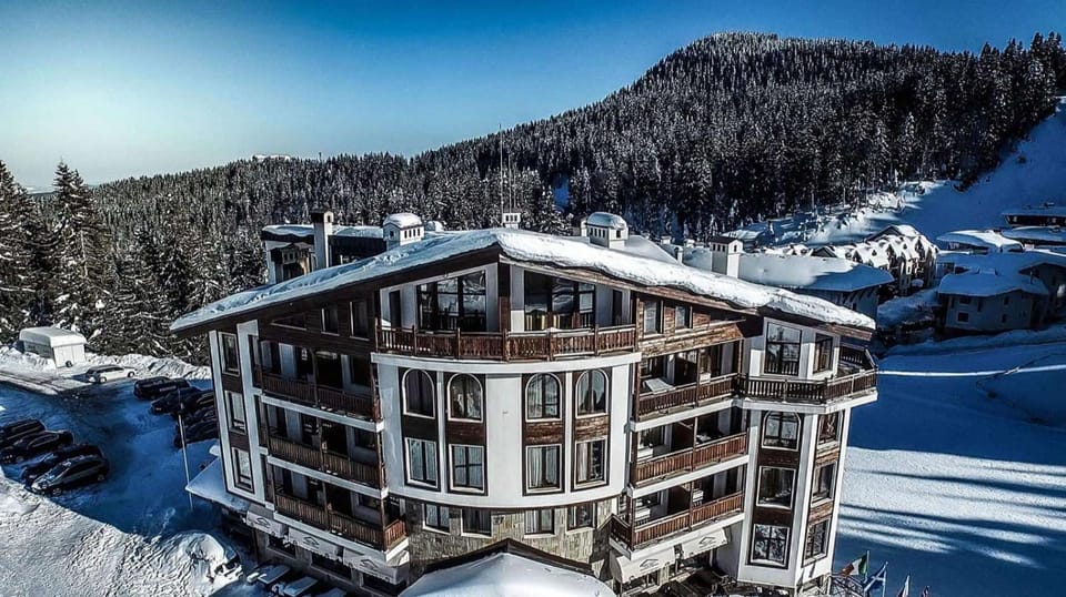 Spider House Aparthotel Apartment hotel in Bulgaria