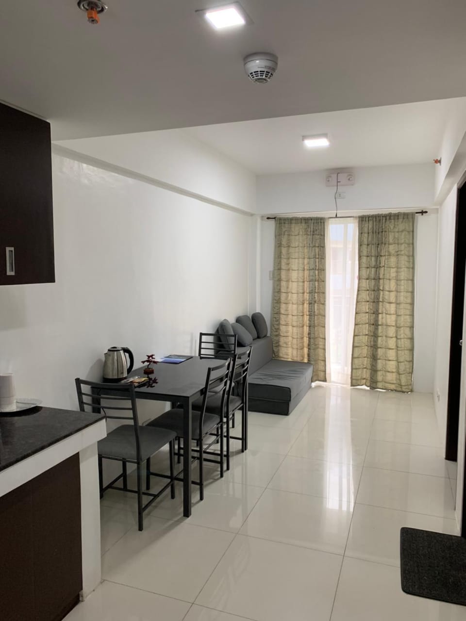LUQUEY condo unit rental Apartment hotel in Baguio