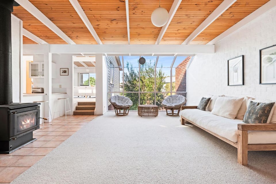 Fun Family Vacation Sorrento House in Melbourne Road