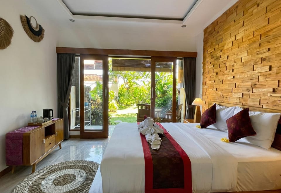 Photo of the whole room, Bedroom, Garden view
