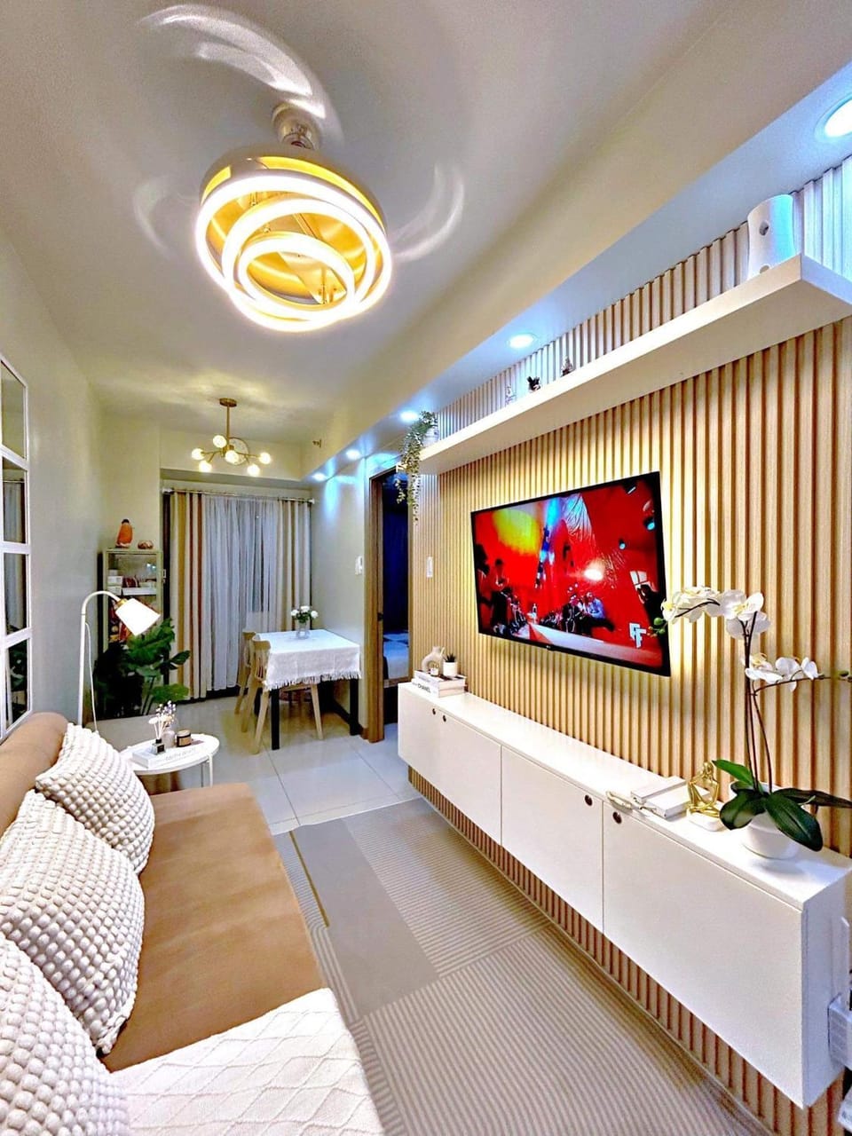 Cozypura Staycation near MOA, Airport , with free fast WIFI, Netflix and pay parking Apartment hotel in Pasay