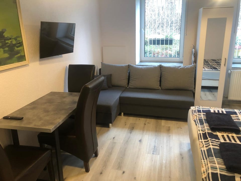 TV and multimedia, Living room, wardrobe