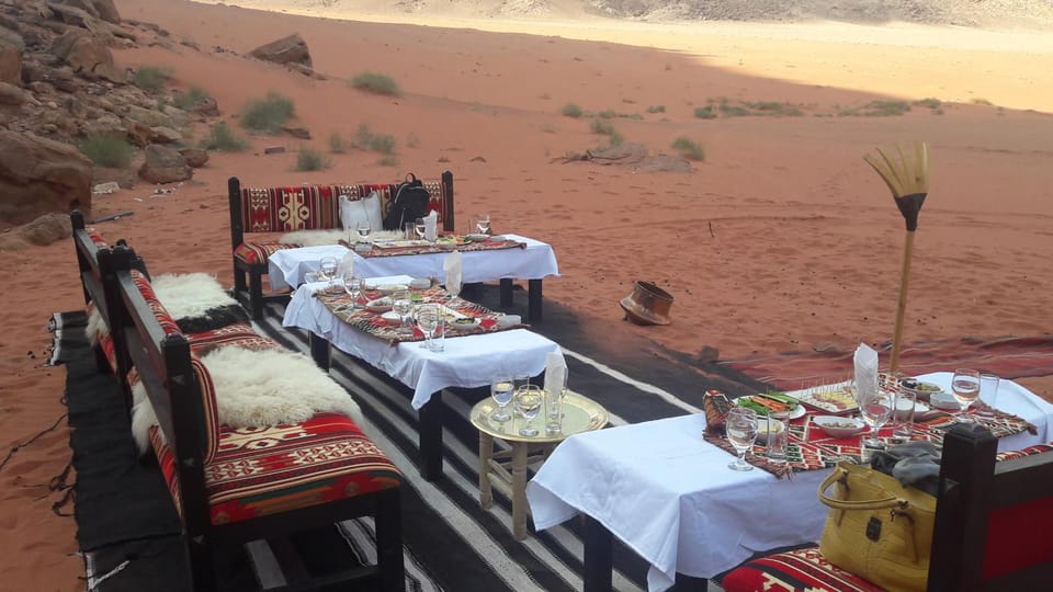 Natural landscape, Food and drinks, Food