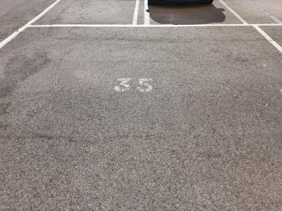 Théa : Studio avec parking privé - Actif+ Location- Apartment in Marseille