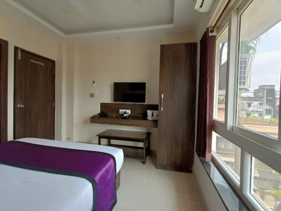 Communal lounge/ TV room, TV and multimedia