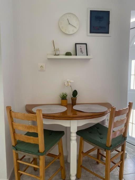 Hera Apartment, Town of Poros Island Apartment in Islands