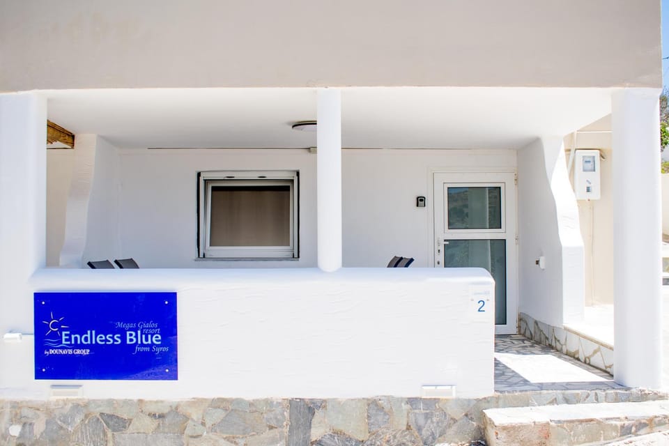 Endless Blue from Syros - Megas Gialos Suite 1 & 2 Apartment in Decentralized Administration of the Aegean