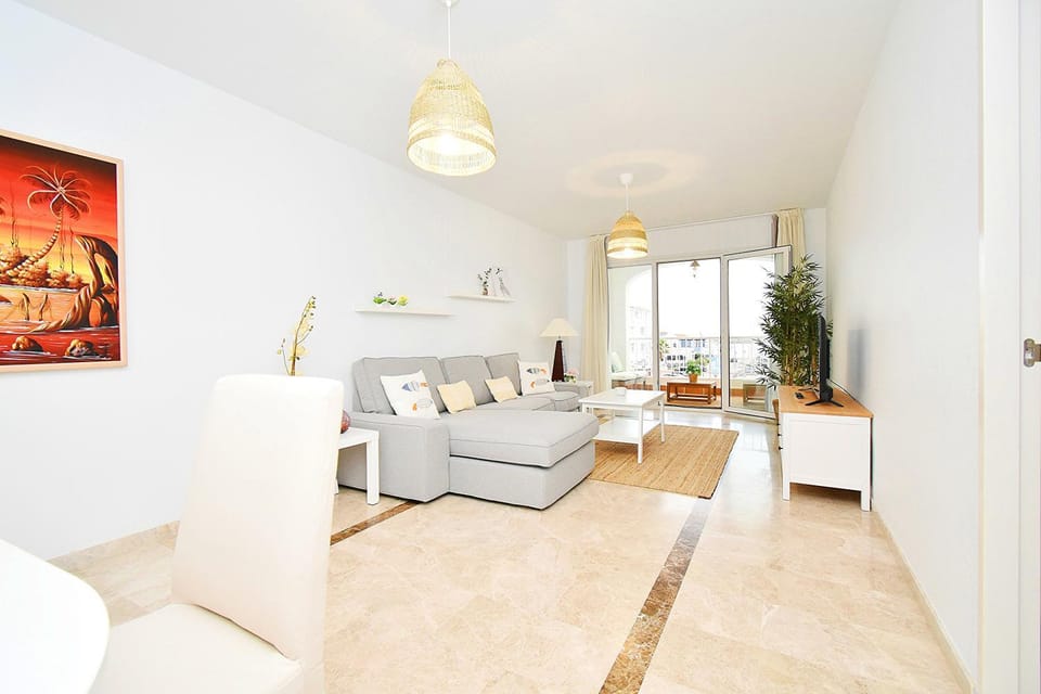 Expoholidays - Puerto Deportivo La Goleta Apartment in Andalusia