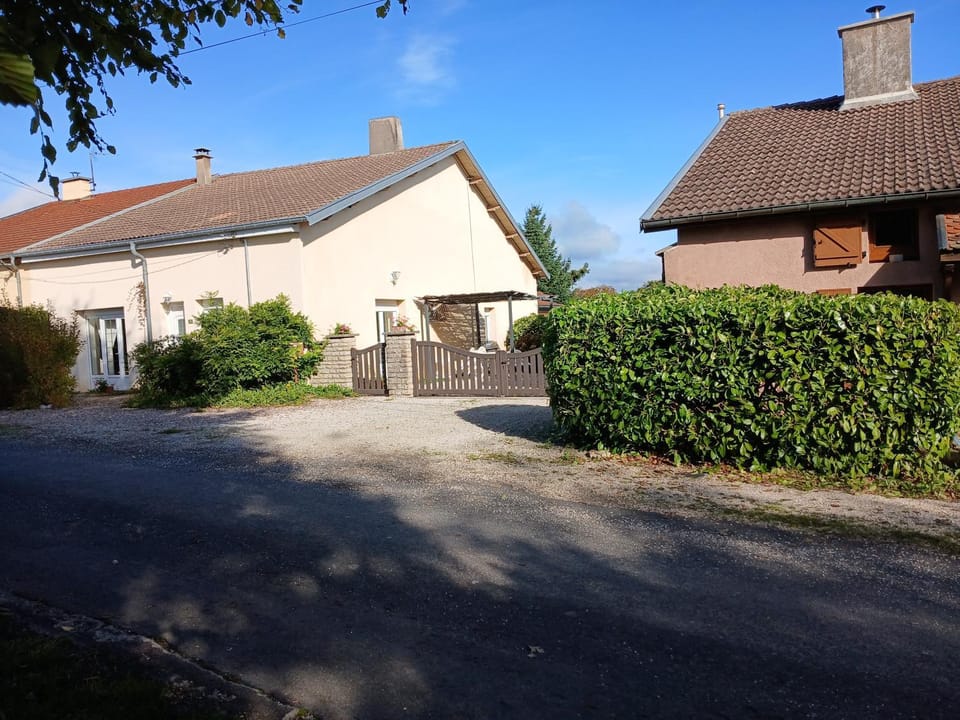 Les Jardins des 3 Provinces- Gîte House in Vosges