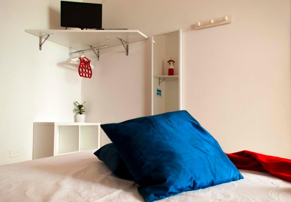 Decorative detail, Bedroom