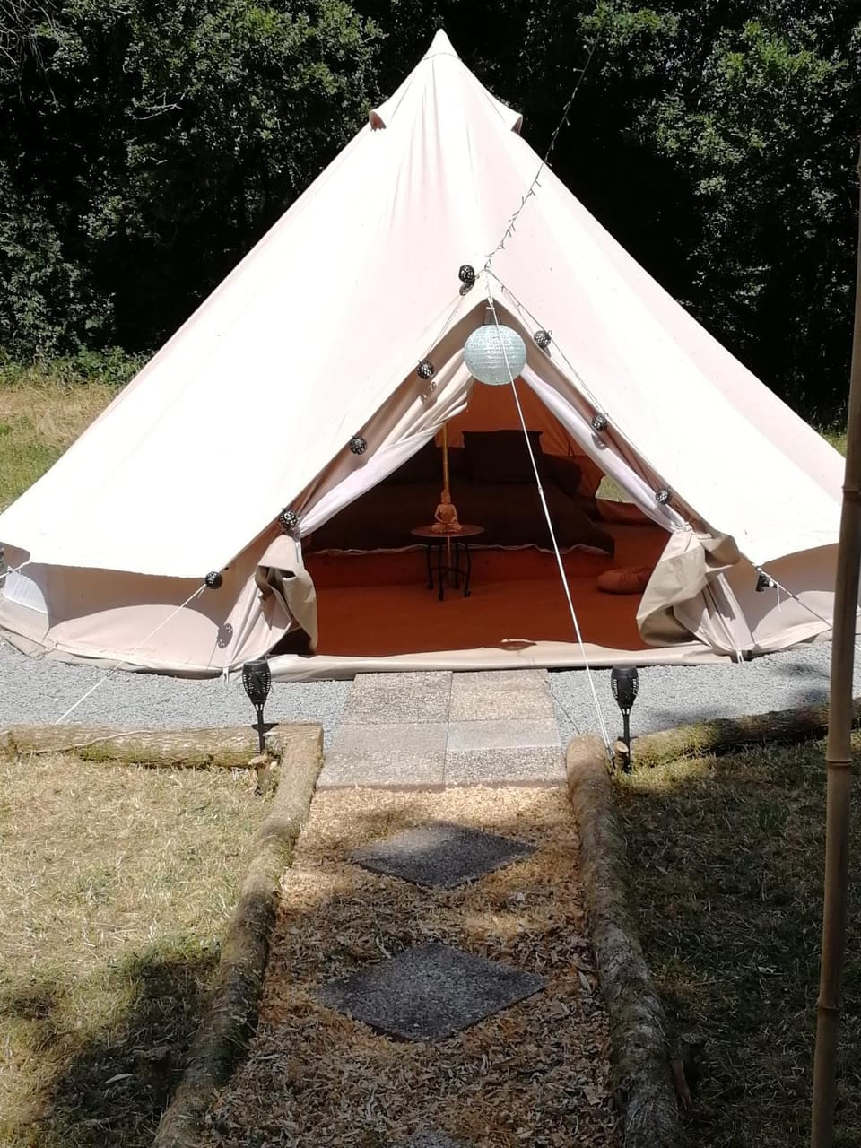 tente insolite 1 à 5 personnes Luxury tent in Brittany