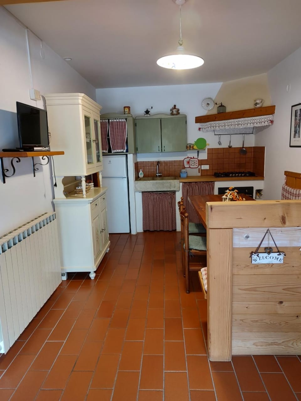 Dining area, stove, kitchen