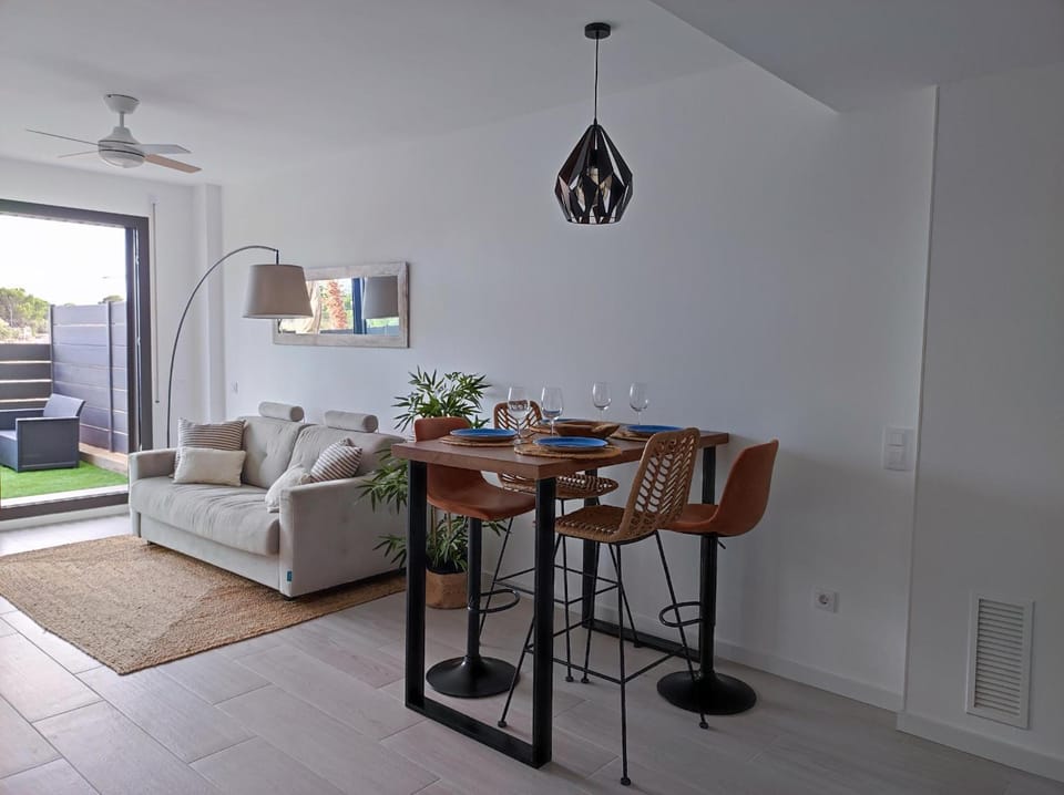 ROQUES DAURADES III - JARDIN PRIVADO Apartment in Baix Ebre