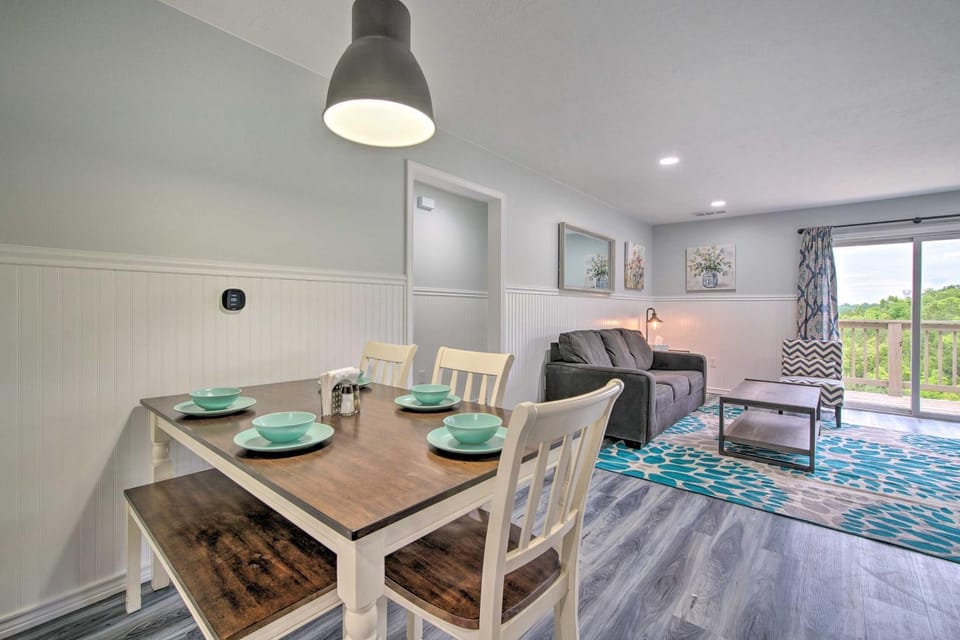 Cozy Branson Condo w/ Scenic Mountain Views House in Branson