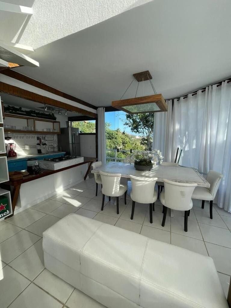 Casa Delfi, Hermosa vista, Jacuzzi e Praia , Buzios House in Armacao dos Buzios