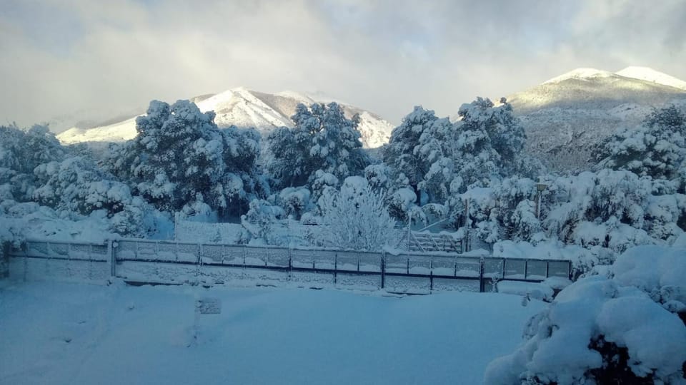 Nearby landmark, Natural landscape, Winter, Mountain view