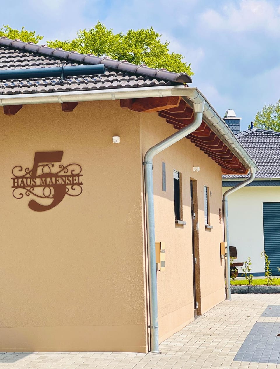 Property building, Property logo or sign