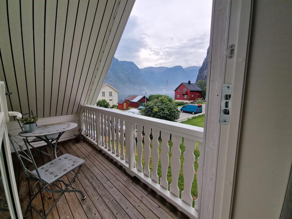 Day, View (from property/room), Balcony/Terrace, Mountain view