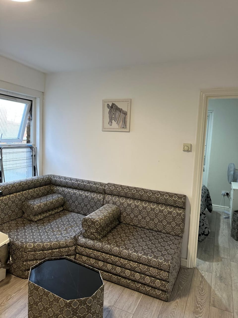 Beautiful Hoe Street First Floor one bedroom apartment B Walthamstow Apartment in London