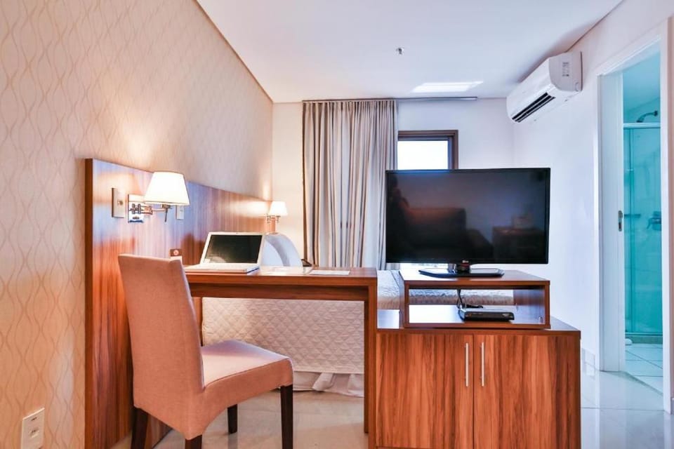 Seating area, Bedroom