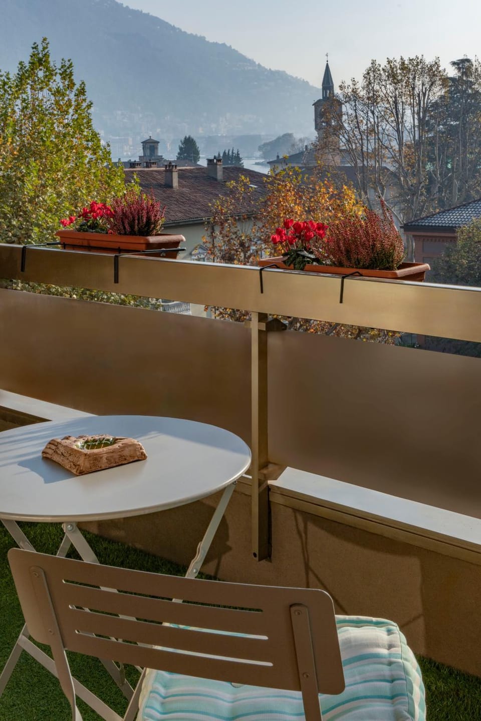 Natural landscape, View (from property/room), Balcony/Terrace, Mountain view