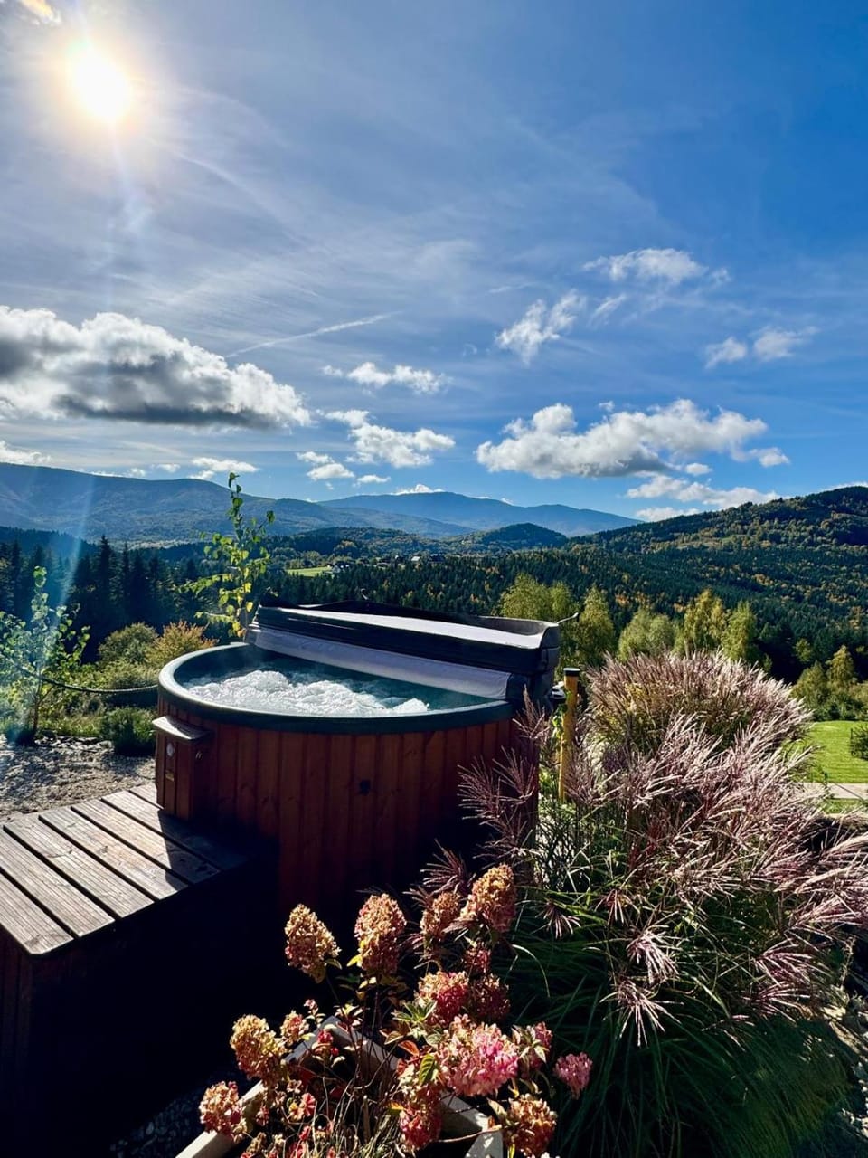 Day, Natural landscape, Hot Tub