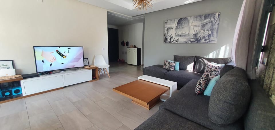 Communal lounge/ TV room, TV and multimedia, Living room