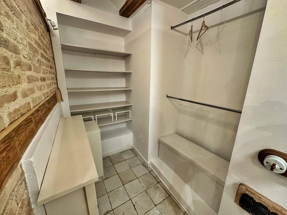 storage, wardrobe