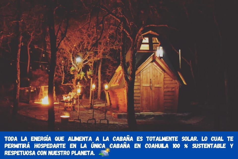 Pequeña cabaña mágica con chimenea interior Campground/ 
RV Resort in State of Nuevo Leon
