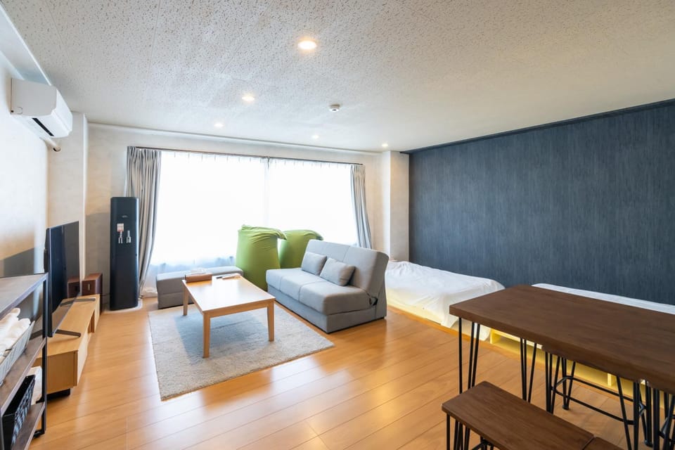 People, Photo of the whole room
