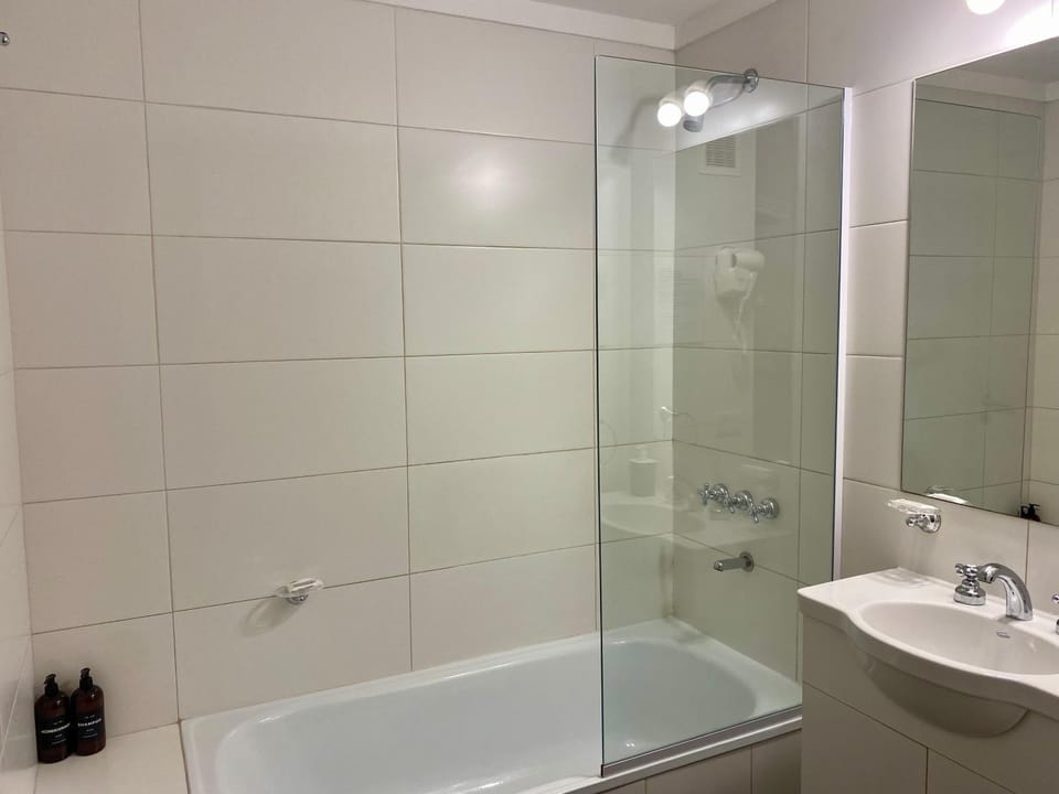 Bathroom, Bath