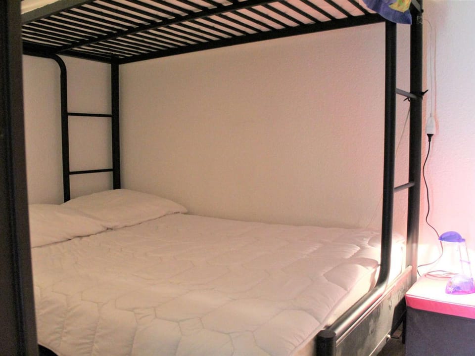 Charmant T2 à Vars Sainte Marie, balcon sud, à 300m des pistes, navettes gratuites, animaux acceptés - FR-1-330B-196 Apartment in Piedmont