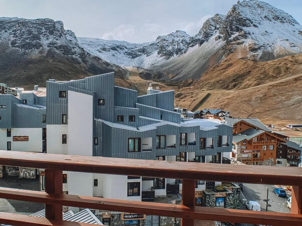 Appartement rénové 3P pour 8, balcon sud à Tignes, proche pistes - FR-1-502-363 Apartment in Tignes