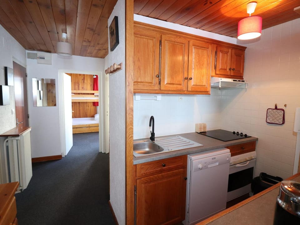 Appartement rénové 3 pièces à Tignes - Ski aux pieds, balcon, idéal pour 7 pers. - FR-1-502-368 Apartment in Tignes