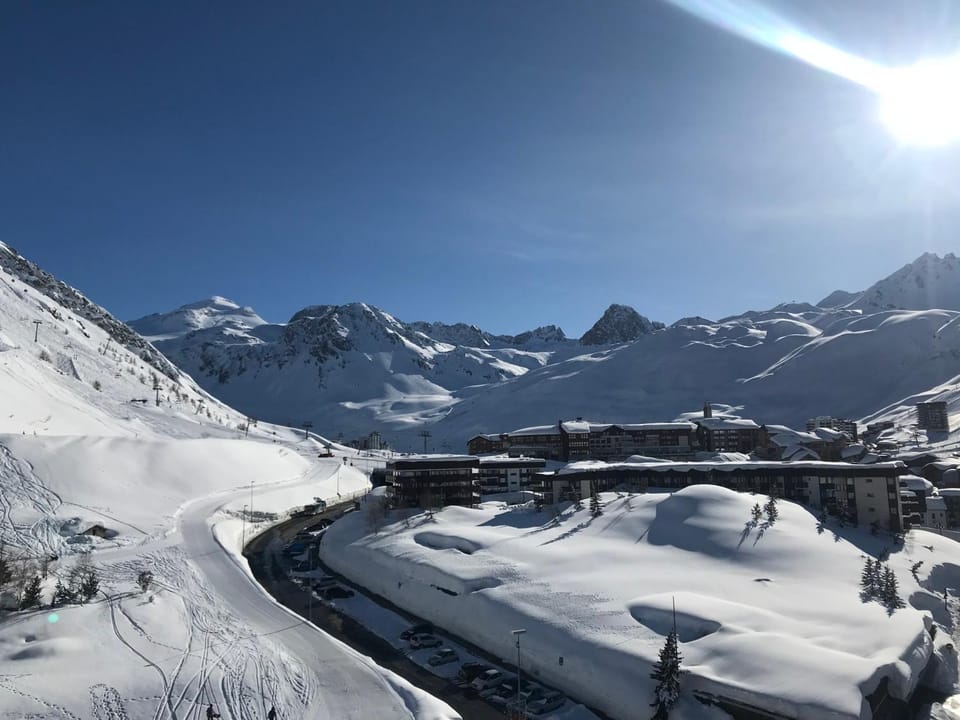 Appartement fonctionnel Proches des pistes et des commerces Balcon - FR-1-502-390 Apartment in Tignes