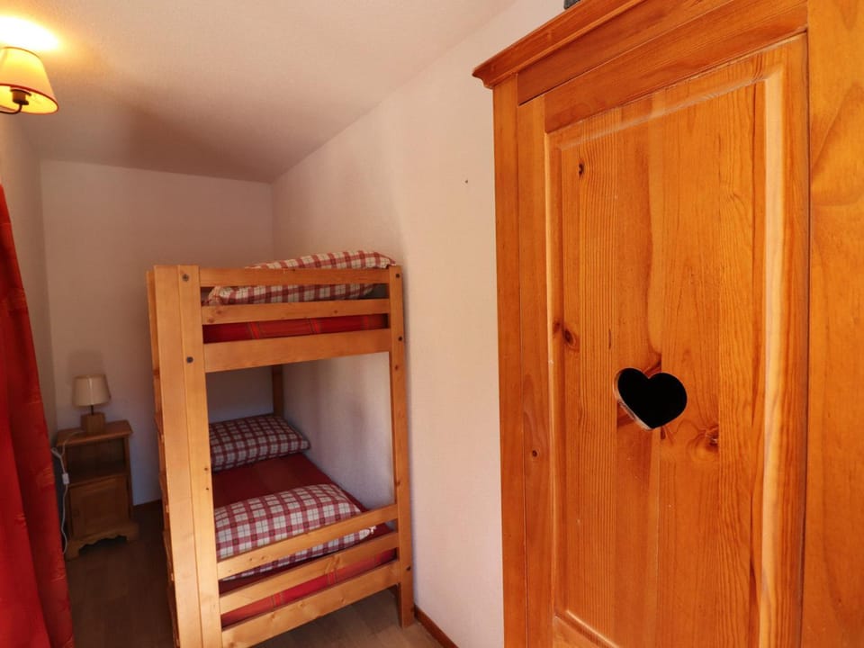 Studio lumineux & fonctionnel, proche pistes avec balcon - FR-1-502-413 Apartment in Tignes