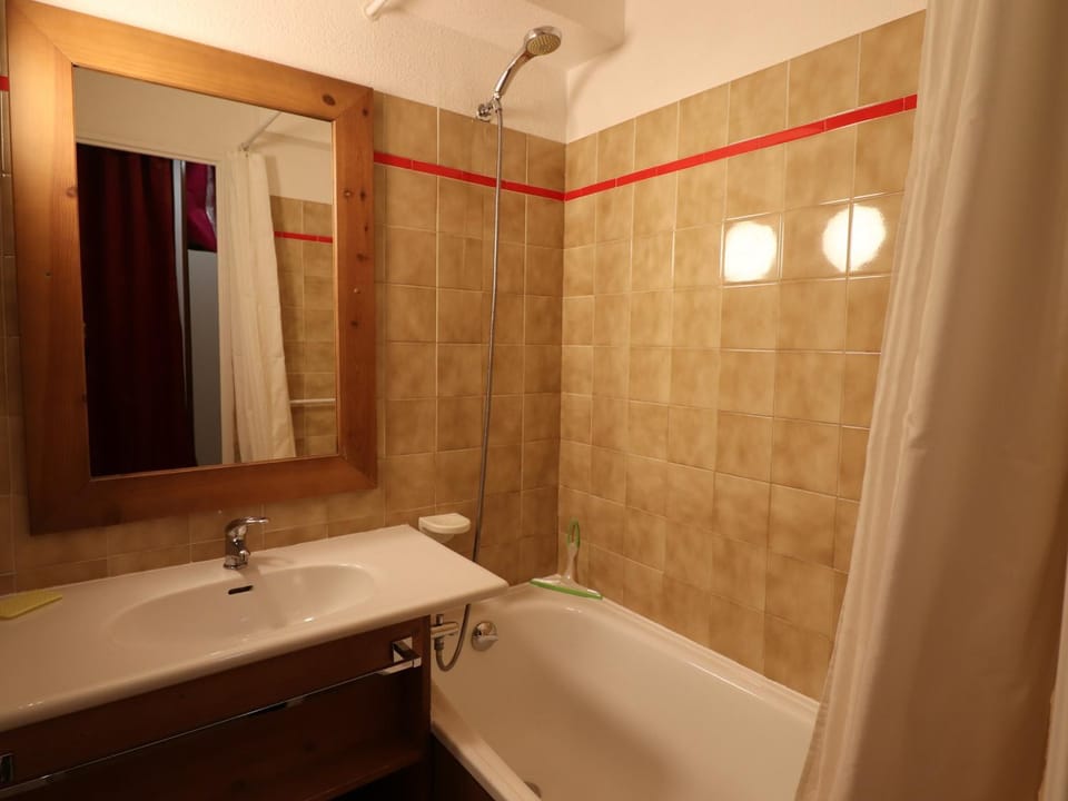 Studio 4 pers. pieds des pistes avec balcon à Tignes - FR-1-502-409 Apartment in Tignes