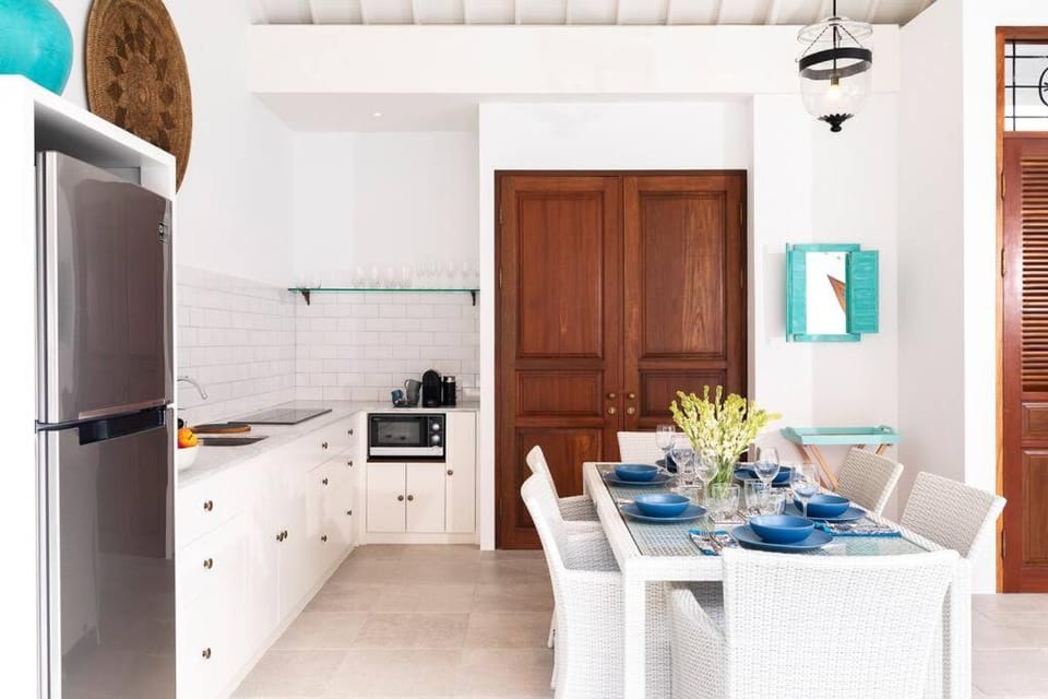 Villa Sintra - 2 BR luxury in tranquil location, walk to beach Villa in Kuta
