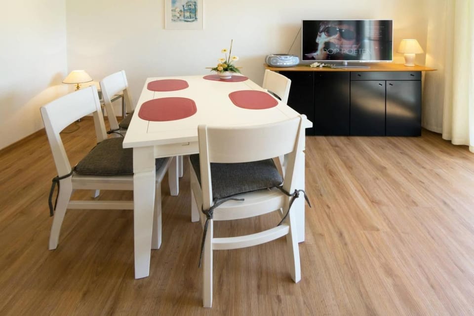 Tina Apartment in Norden