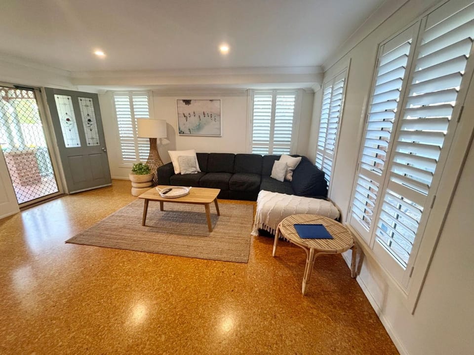 Baybreeze - Bring your own linen House in South West Rocks