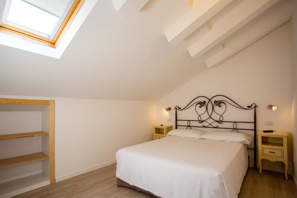 Residence Villa il Casale - appartamenti wellness, piscina e SPA Apartment hotel in Liguria