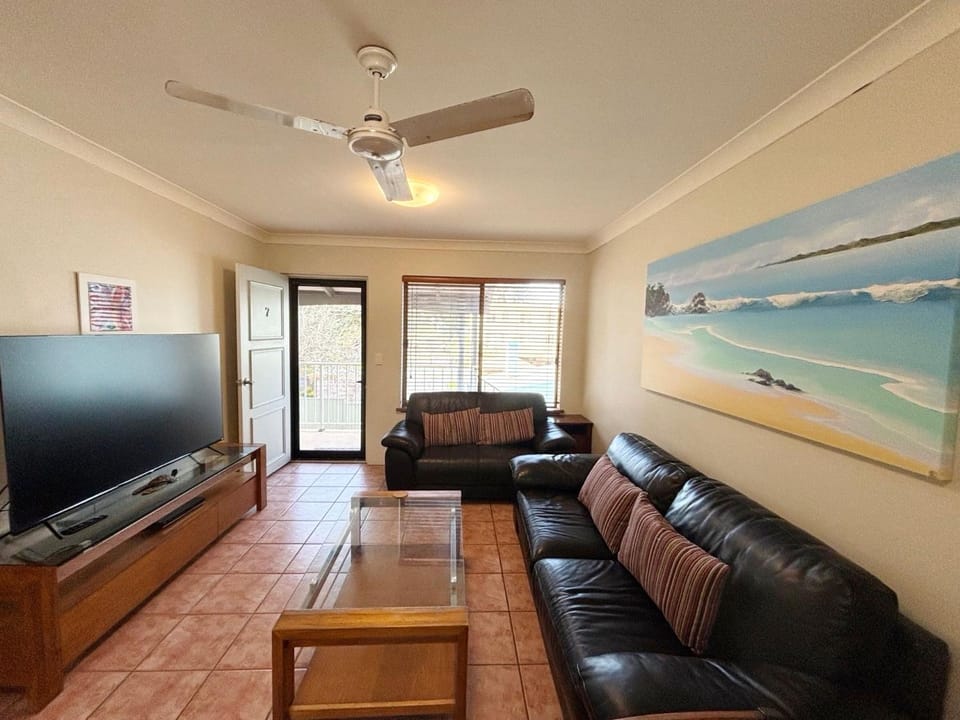 Dunbar Court Unit 7 - Bring your own linen Apartment in South West Rocks