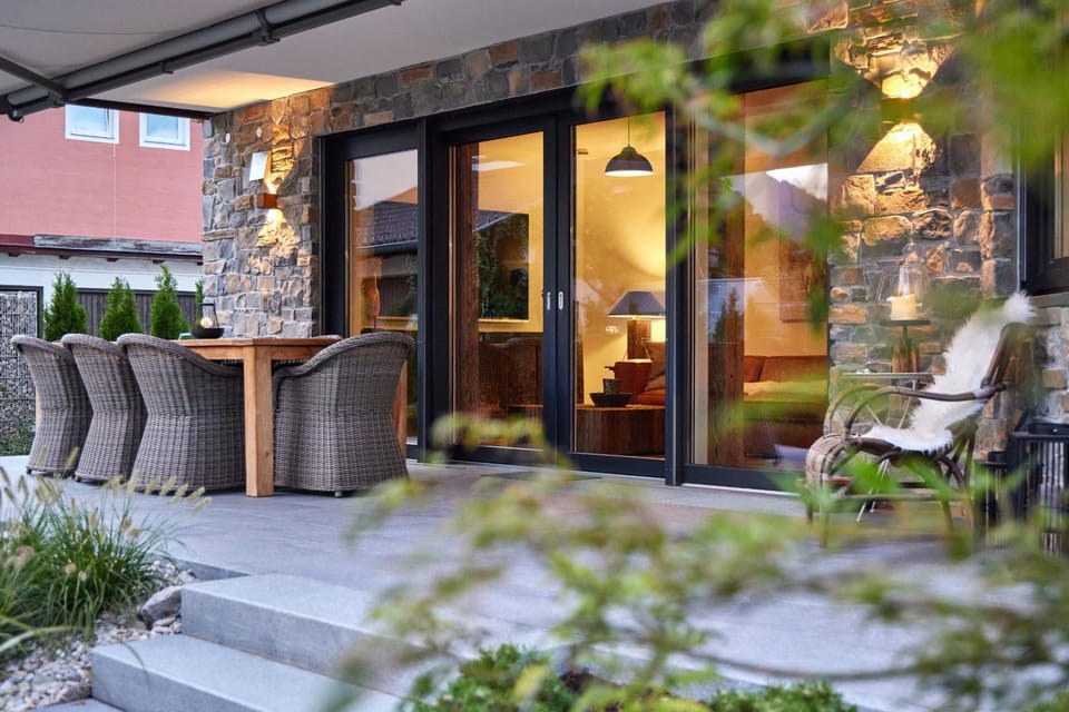 Garden, Seating area, Garden view