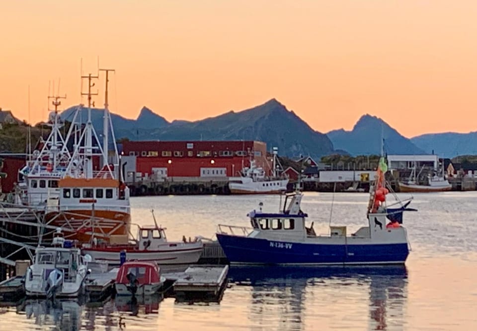 Neighbourhood, Natural landscape, Sunrise