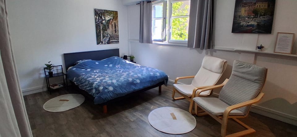 Appartement dans résidence calme et parking privé Apartment in La Ciotat