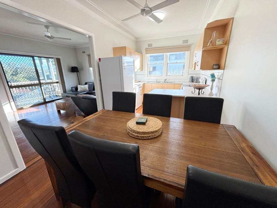 Beach House 24 Gregory Street - Bring your own linen House in South West Rocks
