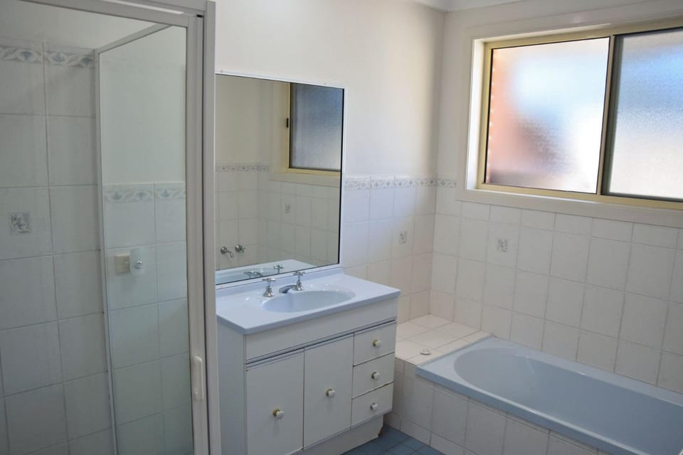 Beach Retreat - Bring your own linen House in South West Rocks