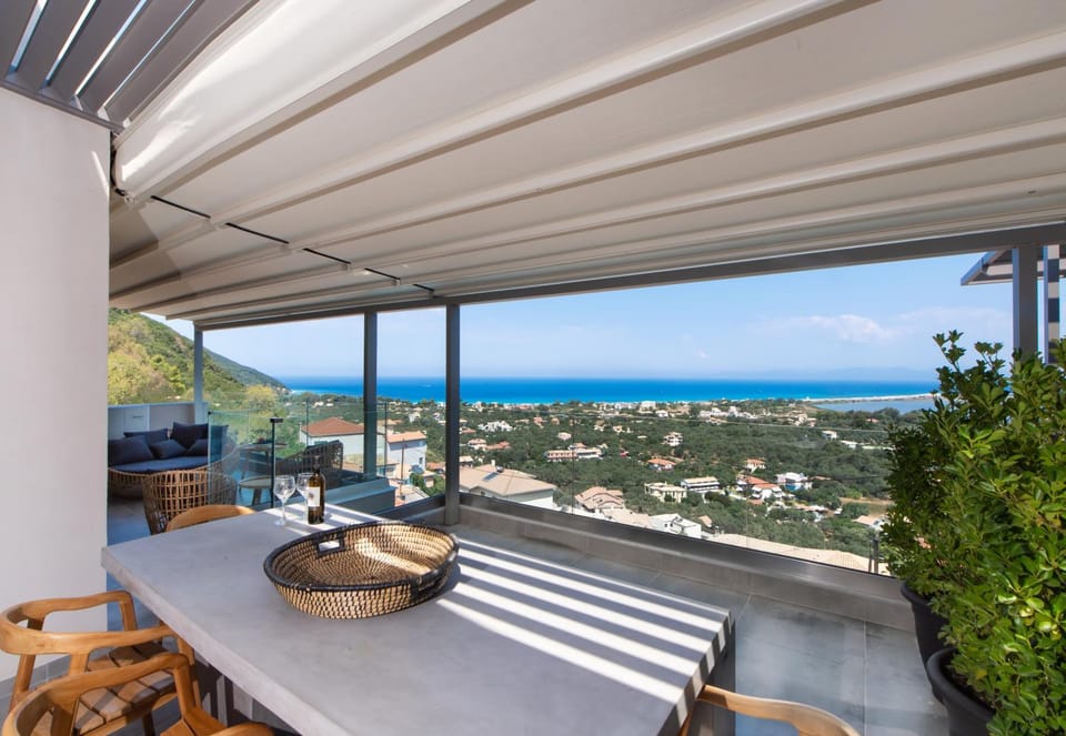 Balcony/Terrace, Balcony/Terrace, Sea view